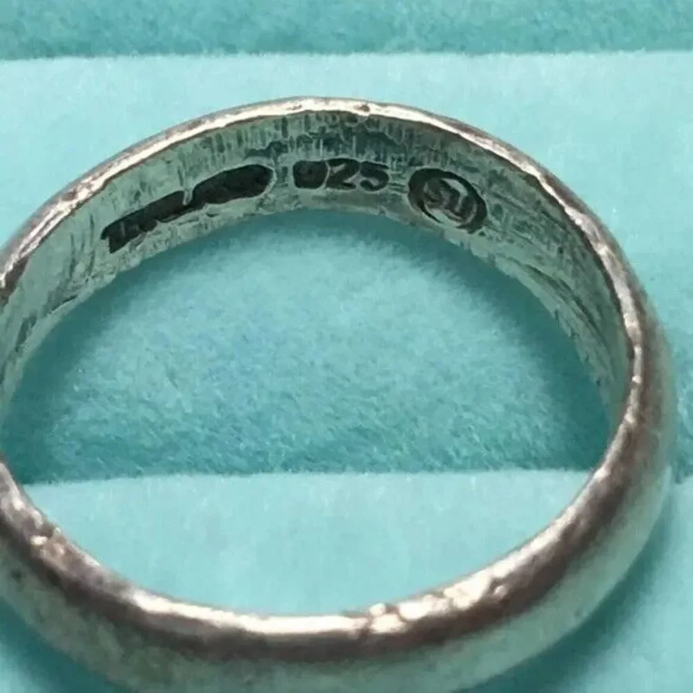 Sterling Silver Band Thailand Signed SU
